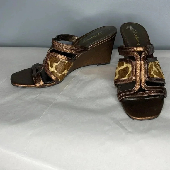LIZ CLAIBORNE Giraffe Print Square Toe Wedge  Sandals Metallic Bronze Size 7.5 - Picture 6 of 13